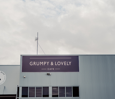 Grumpy & Lovely Cafe