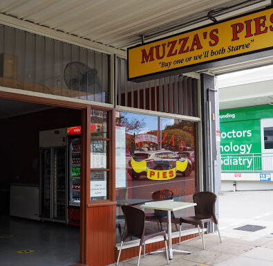 Muzza's Gourmet Pies & Cafe